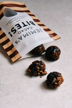Load image into Gallery viewer, Cacao Bites (4 x 50g)
